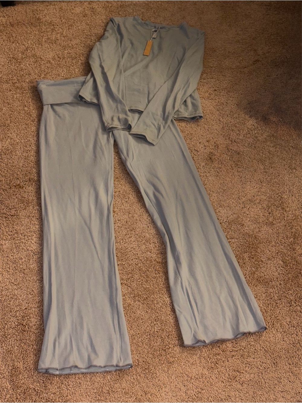 NWT SKIMS foldover leggings & tee